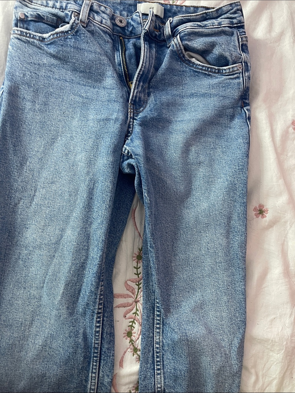 H&M Women's Medium Blue Straight-Leg Jeans